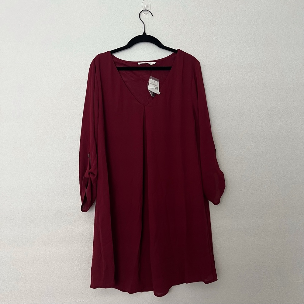 NWT Lush V Neck Above Knee Long Sleeve Dress Size L